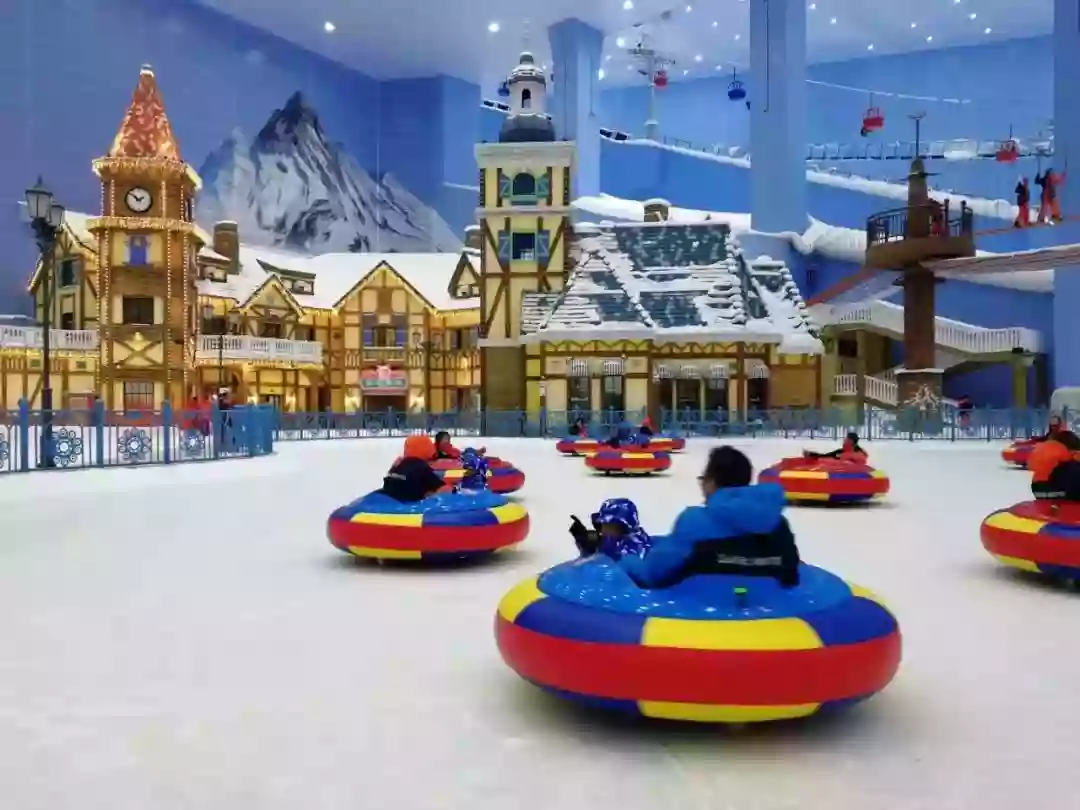 [CGZ068XS]【加班線】廣州融創國際大馬戲 融創雪世界(滑雪/娛雪2小時) 歎【酒店自助晚餐】 樂園2天 