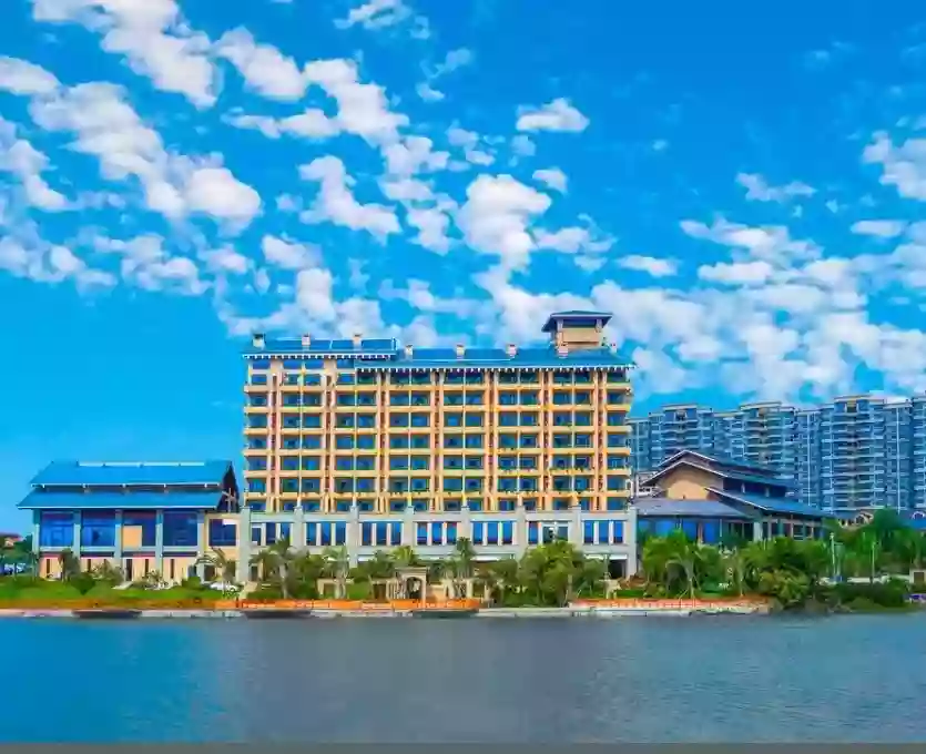 [CZQ032XS]【加班線】鶴山五星標準《碧桂園天麓湖鳳凰酒店》包船遊西江三峽之羚羊峽 硯坑紫雲仙境 純玩3天 